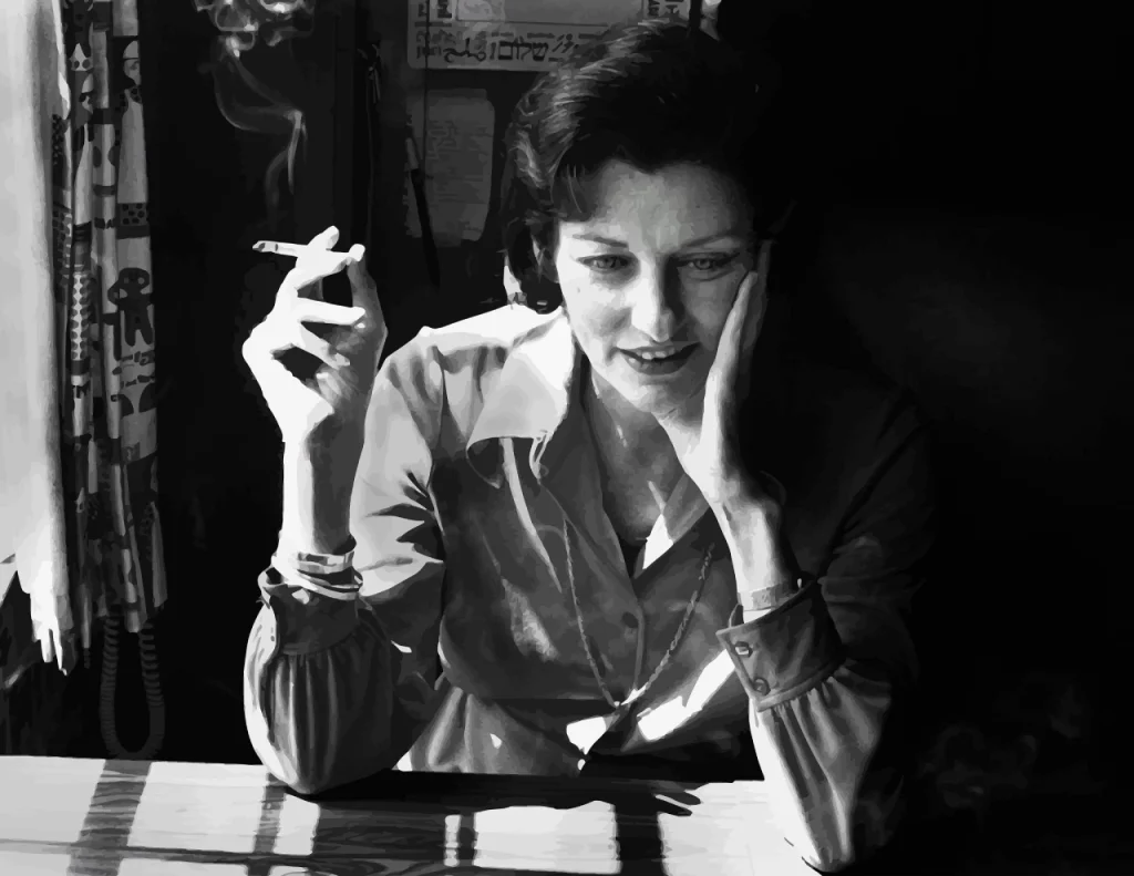 Imagen en blanco y negro de un primer plano de Anne Sexton, fumando y con la mano izquierda apoyada en el rostro